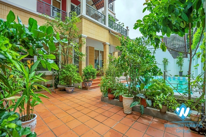 Nice house with outside swiming pool for rent in Tay Ho, Ha Noi